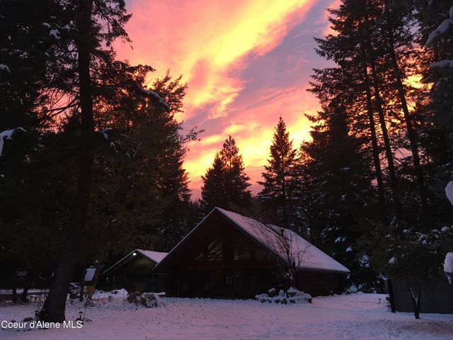 1639 W Hillsdale RD, Athol, ID 83801