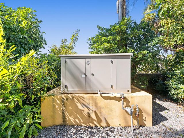 1313 S Andrews Avenue, Fort Lauderdale, FL 33316