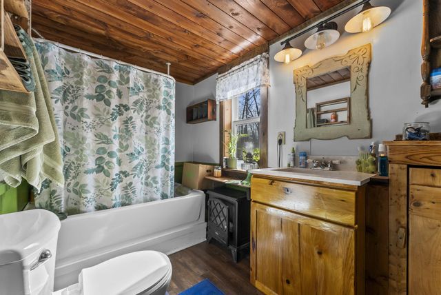 2071 Sherwood Street, Mora, MN 55051