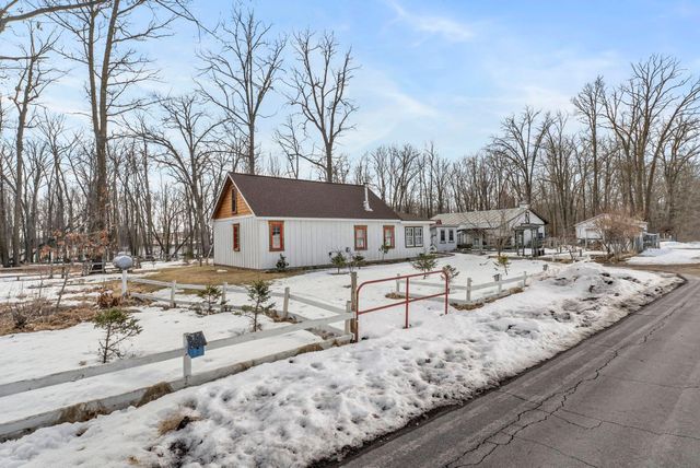 2071 Sherwood Street, Mora, MN 55051