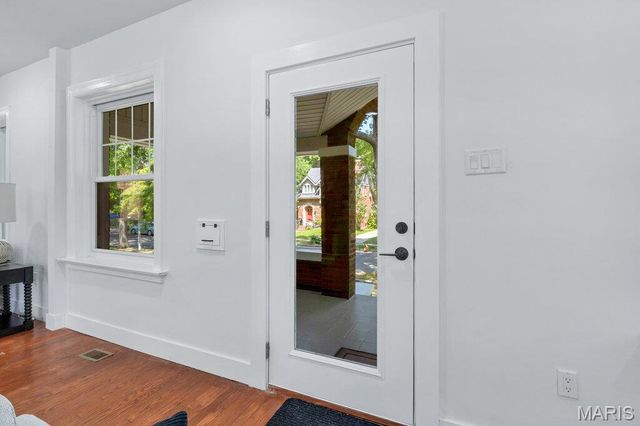 7254 Colgate Avenue, University City, MO 63130