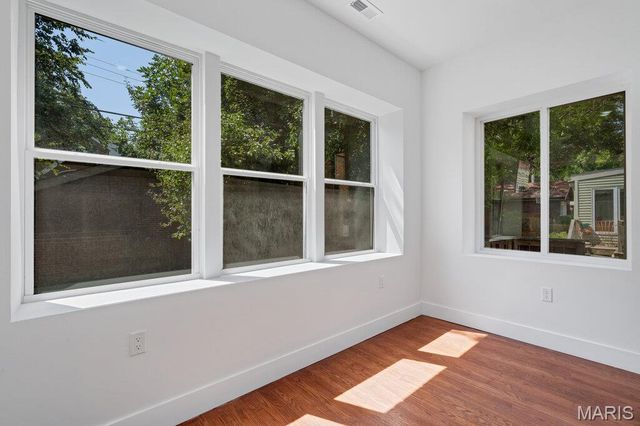 7254 Colgate Avenue, University City, MO 63130