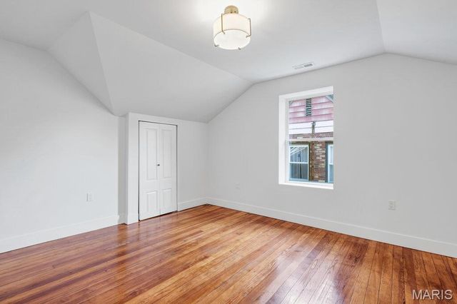 7254 Colgate Avenue, University City, MO 63130