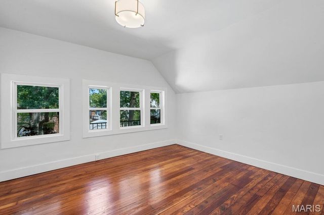7254 Colgate Avenue, University City, MO 63130