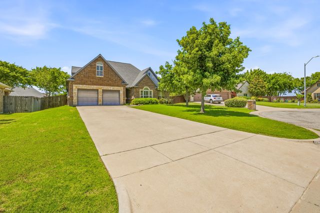 1740 Bull Elk Drive, Stephenville, TX 76401