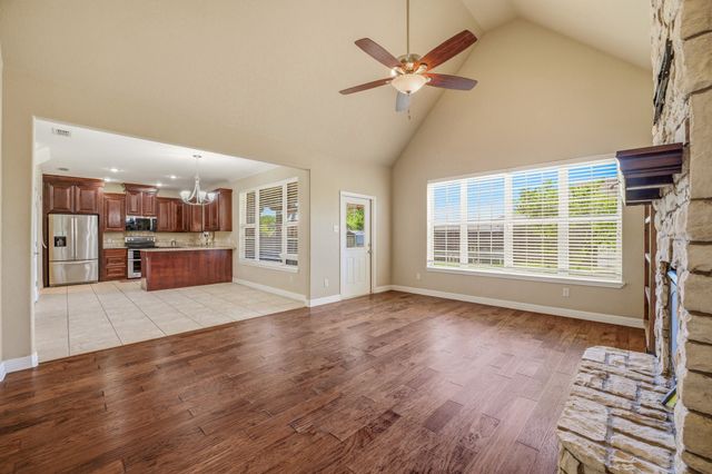 1740 Bull Elk Drive, Stephenville, TX 76401