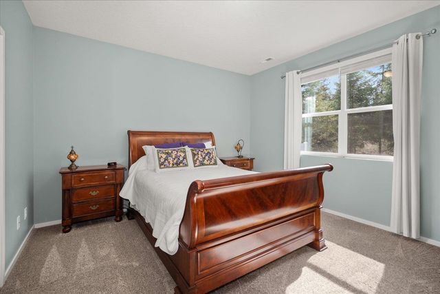 1208 E Silver Pine Rd, Colbert, WA 99005