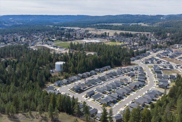 1208 E Silver Pine Rd, Colbert, WA 99005