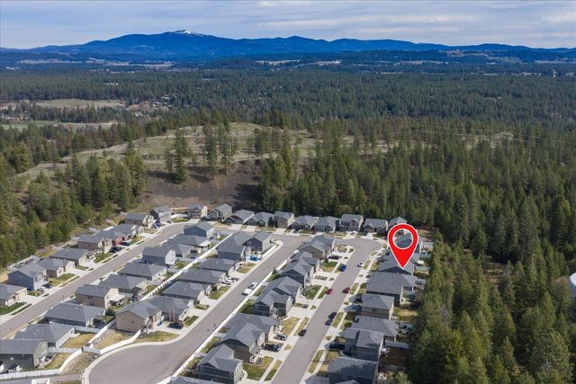 1208 E Silver Pine Rd, Colbert, WA 99005