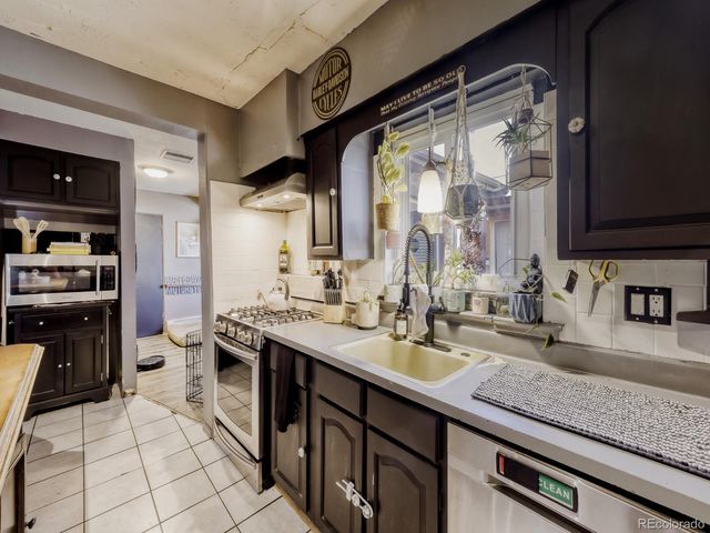 3310 W 65th Avenue, Denver, CO 80221