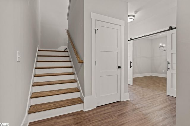 1325 S Pinot Road, Duncan, SC 29334