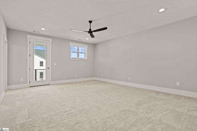 1325 S Pinot Road, Duncan, SC 29334