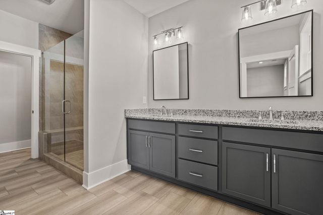 1325 S Pinot Road, Duncan, SC 29334