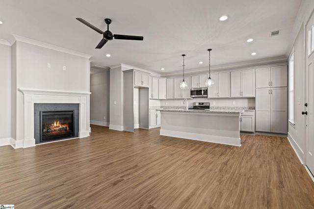 1325 S Pinot Road, Duncan, SC 29334