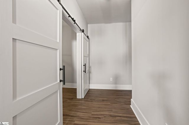 1325 S Pinot Road, Duncan, SC 29334