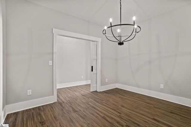 1325 S Pinot Road, Duncan, SC 29334