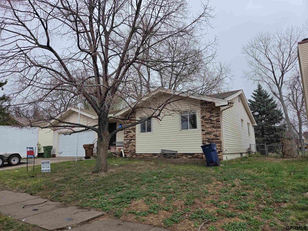 11005 Bandlytown Street, Bellevue, NE 68123