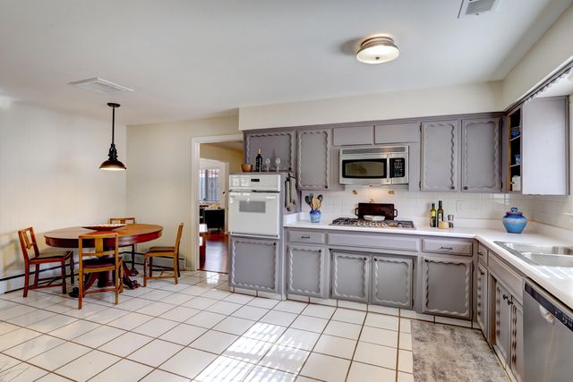 2900 Indiana Street NE, Albuquerque, NM 87110