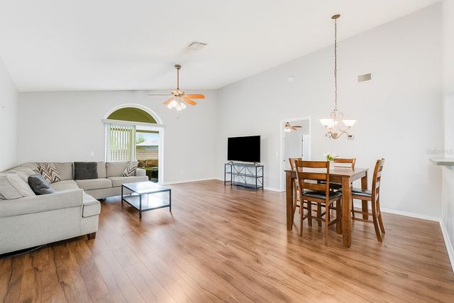 3009 E BEAUMONT LANE, Eustis, FL 32726