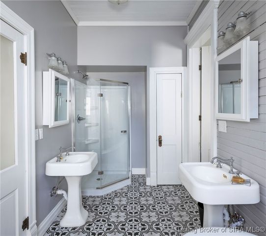 511 E Chestnut Street, Corydon, IN 47112