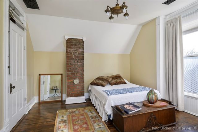 511 E Chestnut Street, Corydon, IN 47112