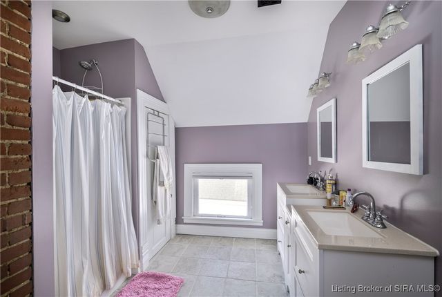 511 E Chestnut Street, Corydon, IN 47112