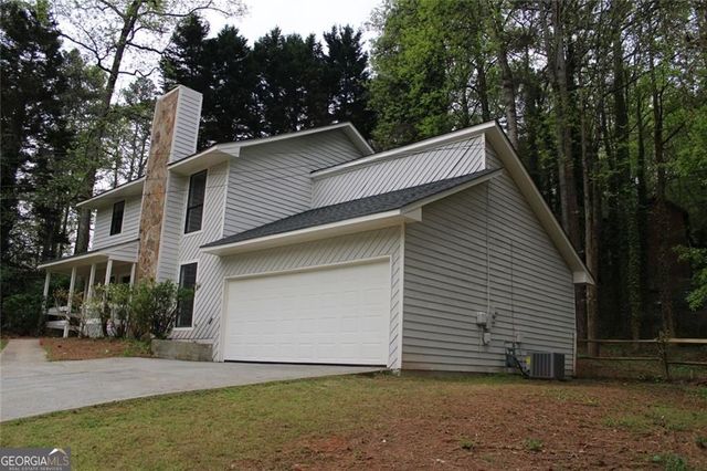 1386 Williamsburg Lane, Norcross, GA 30093