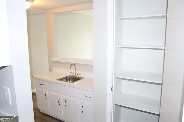 1386 Williamsburg Lane, Norcross, GA 30093