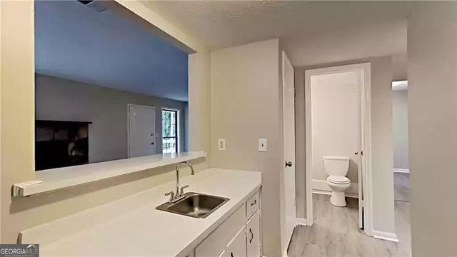 1386 Williamsburg Lane, Norcross, GA 30093