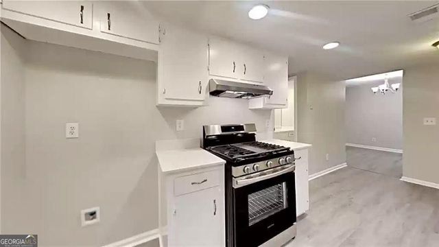 1386 Williamsburg Lane, Norcross, GA 30093