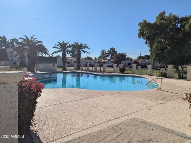 8112 N 32ND Drive, Phoenix, AZ 85051