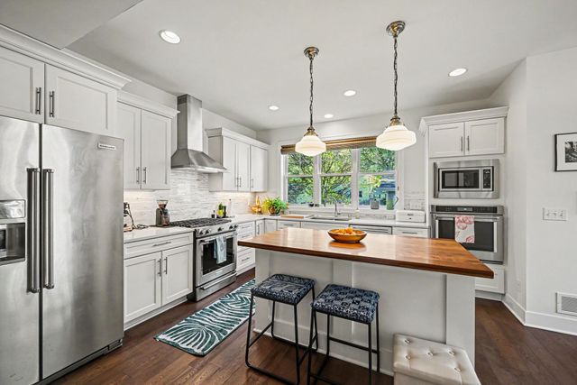 1764 Juliet Avenue, Saint Paul, MN 55105
