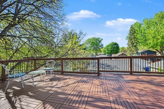 1764 Juliet Avenue, Saint Paul, MN 55105