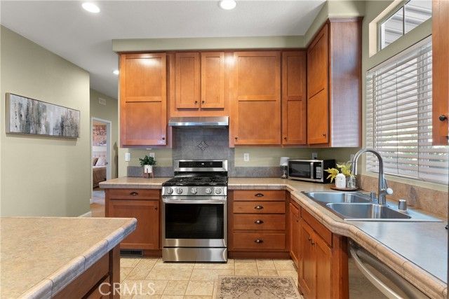 161 E Orangethorpe Avenue 102, Placentia, CA 92870