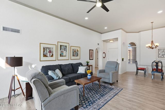 14277 N Copperstone Drive, Oro Valley, AZ 85755