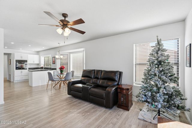 14277 N Copperstone Drive, Oro Valley, AZ 85755