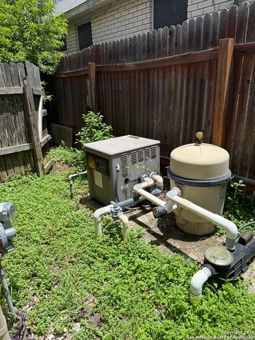 11806 Quailbrook, San Antonio, TX 78253