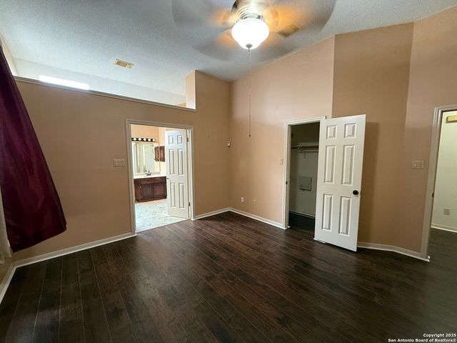 11806 Quailbrook, San Antonio, TX 78253