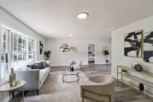 2661 ELLEN AVENUE, Kissimmee, FL 34744