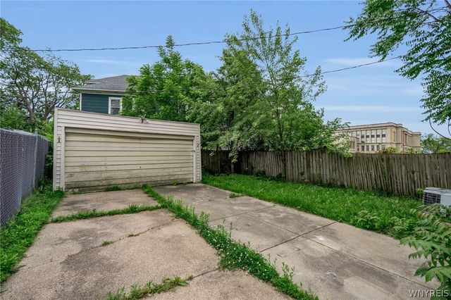 105 Ontario Street, Buffalo, NY 14207