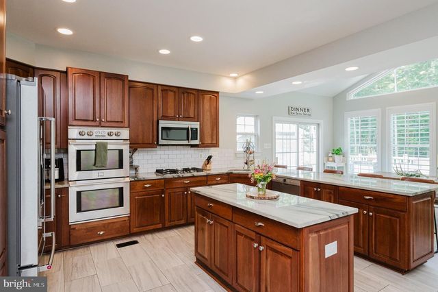 2320 QUEENSBURY DR, Fallston, MD 21047