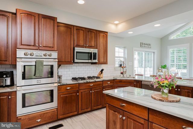 2320 QUEENSBURY DR, Fallston, MD 21047