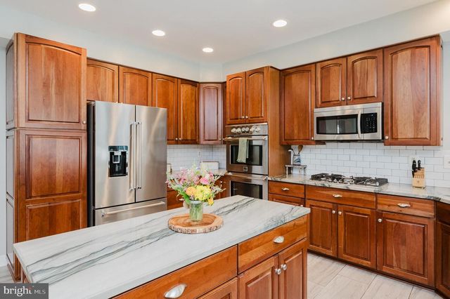 2320 QUEENSBURY DR, Fallston, MD 21047