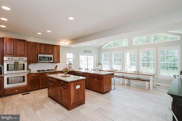 2320 QUEENSBURY DR, Fallston, MD 21047