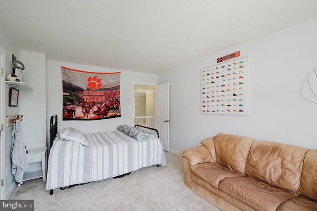2320 QUEENSBURY DR, Fallston, MD 21047