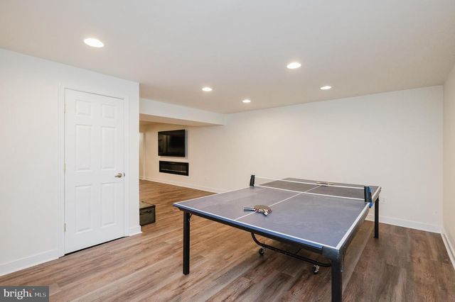 2320 QUEENSBURY DR, Fallston, MD 21047