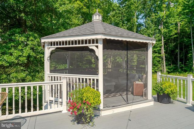 2320 QUEENSBURY DR, Fallston, MD 21047