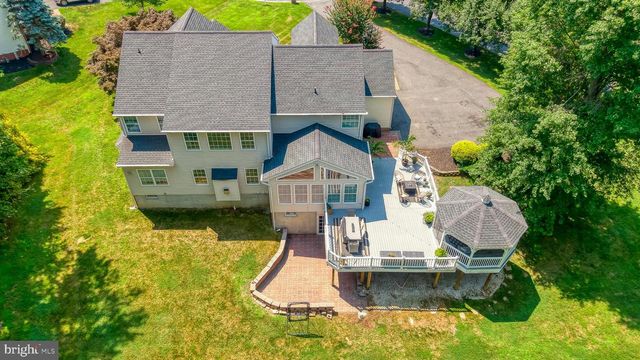 2320 QUEENSBURY DR, Fallston, MD 21047