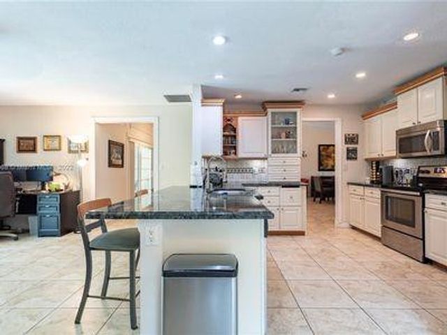 9080 NW 50th Court, Coral Springs, FL 33067