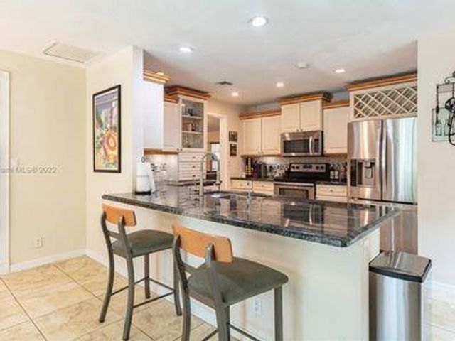 9080 NW 50th Court, Coral Springs, FL 33067